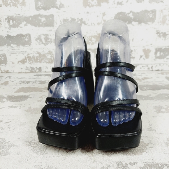 New ABOUND Nester Strappy Platform Sandal In Black X49 - Picture 3 of 13